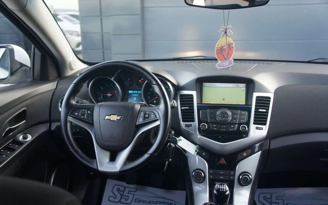 Chevrolet Cruze cena 31900 przebieg: 130900, rok produkcji 2012 z Toruń małe 154